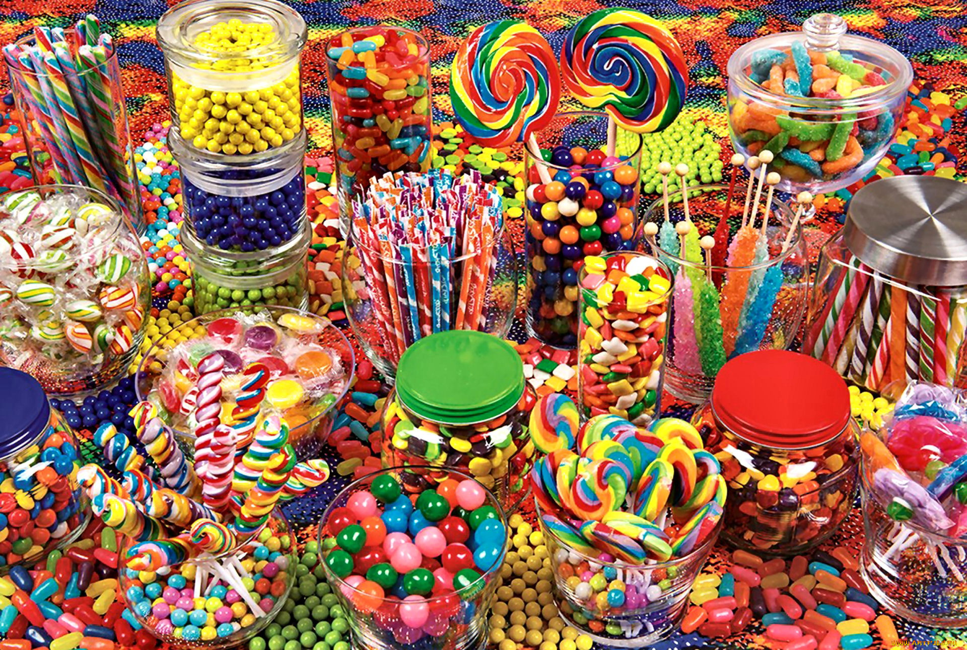 Видеть много конфет. Сладости. Много сладостей. Необычные сладости. Много конфет.